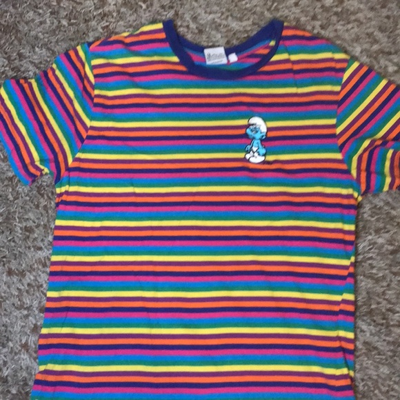 The Smurfs T-shirt - Picture 2 of 5
